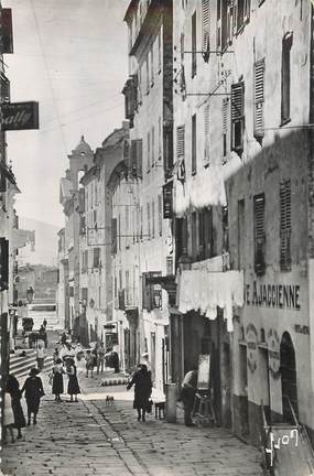 CPSM FRANCE 20 "Corse, Ajaccio, la vieille rue"