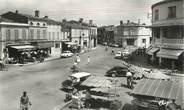 17 Charente Maritime CPSM FRANCE 17 "la Tremblade, Place Gambetta"