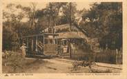 17 Charente Maritime CPA FRANCE 17 "Env. de Royan, le tramway forestier devant le restaurant de la Coubre"