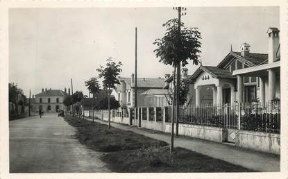 CPSM FRANCE  17 "Saujon, avenue Gambetta"