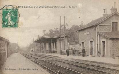 CPA FRANCE  76 "Saint Laurent de Brévedent, la gare"