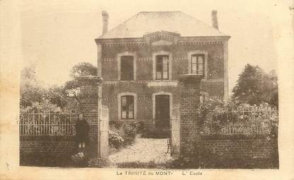 CPA FRANCE  76 "La Trinité du Mont, l'Ecole"