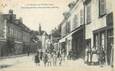 / CPA FRANCE 18 "Mehun sur Yèvre, rue Jeanne d'Arc et porte de ville"