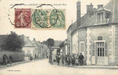 / CPA FRANCE 18 "Bengy sur Craon, la grande rue"