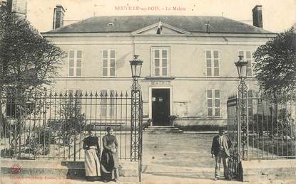 CPA FRANCE 45  "Neuville au Bois, la Mairie"