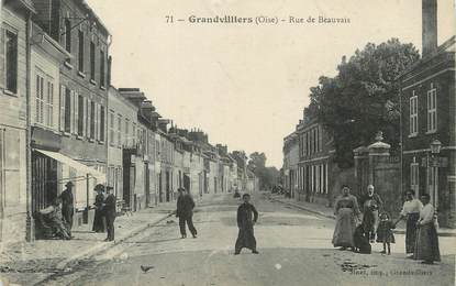 / CPA FRANCE 60 "Grandvilliers, rue de Beauvais"