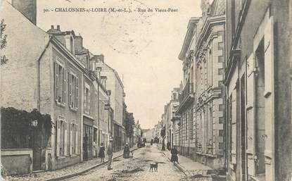 CPA FRANCE 49 "Chalonnes sur Loire, rue du Vieux Pont"