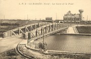 59 Nord / CPA FRANCE 59 "La Bassée, la gare et le pont"