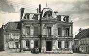 58 Nievre / CPSM FRANCE 58 "Entrains sur Nohain, l'hôtel de ville"