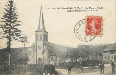 / CPA FRANCE 76 "Auzouville sur Saane, la place et l'église"