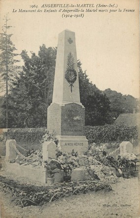 / CPA FRANCE 76 "Angerville la Martel" / MONUMENT AUX MORTS