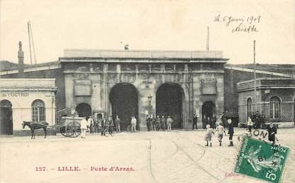 CPA FRANCE 59 "Lille, La porte d'Arras"