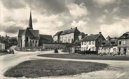 / CPSM FRANCE 76 "Bezancourt, la place"