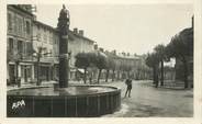 15 Cantal CPSM FRANCE 15 "Maurs la Jolie, la Fontaine"