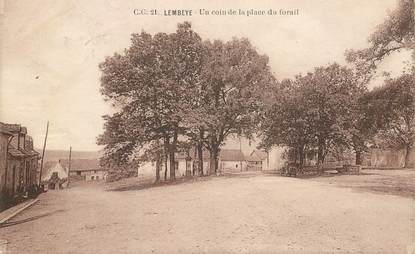 CPA FRANCE 64 "Lembeyre, un coin de la place du forail"