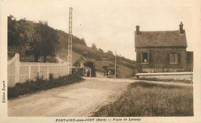 / CPA FRANCE 27 "Fontaine sous Jouy, place de Launay"