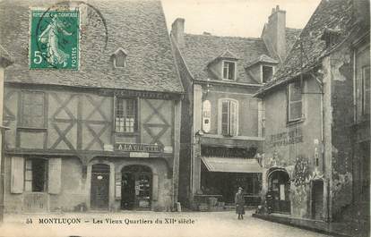 CPA FRANCE 03 "Montluçon, les vieux quartiers du XII ème siècle"