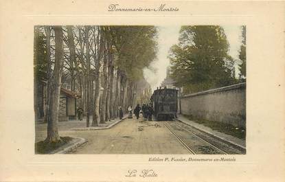 CPA FRANCE 77 "Donnemarie en Montois, la Halle" / TRAMWAY