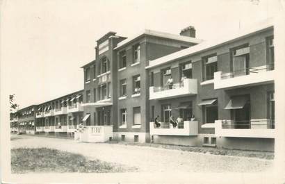 CPSM FRANCE 28 "Dreux, le sanatorium, pavillon Villemin"