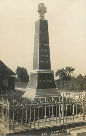 / CARTE PHOTO FRANCE 60 "Bazancourt" / MONUMENT AUX MORTS