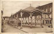 33 Gironde / CPA FRANCE 33 "Branne, les Halles"