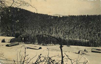 CPA FRANCE 01 "Chantier de Jeunesse de la Ferme Guichard, vue générale du camp"