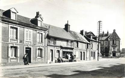 CPSM FRANCE 14 "Le Breuil en Auge, Le Bourg et la poste"