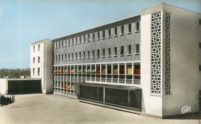 CPSM FRANCE 14 "Condé sur Noireau, le collège Dumont"