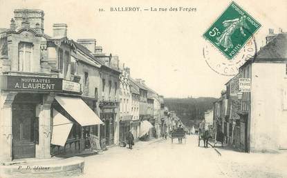 CPA FRANCE 14 "Balleroy, la rue des Forges, magasin de nouveautés"