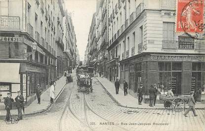 / CPA FRANCE 44 "Nantes, rue Jean Jacque Rousseau"