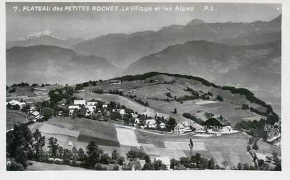 CPSM FRANCE 38 "Plateau Petites Roches, le village et les Alpes"