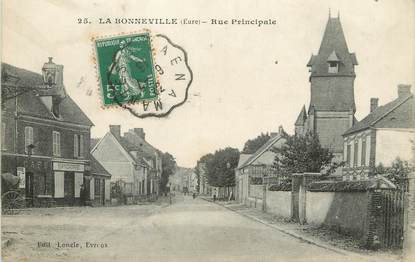 / CPA FRANCE 27 "La Bonneville, rue principale"