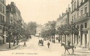 64 PyrÉnÉe Atlantique / CPA FRANCE 64 "Bayonne, l'avenue Thiers" / CHEVAL