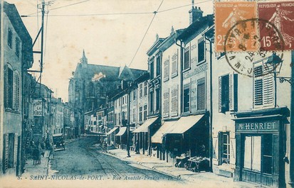 / CPA FRANCE 54 "Saint Nicolas de Port, rue Anatole France"