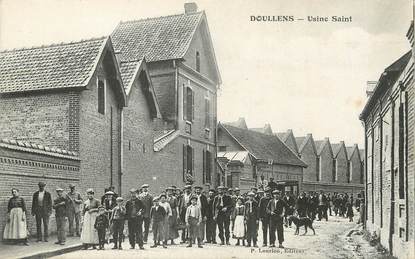 / CPA FRANCE 80 "Doullens, usine Saint"