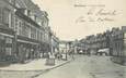 / CPA FRANCE 80 "Doullens, rue du Bourg"