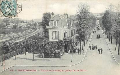 / CPA FRANCE 80 "Montdidier, vue panoramique prise de la gare"