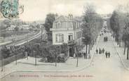 80 Somme / CPA FRANCE 80 "Montdidier, vue panoramique prise de la gare"