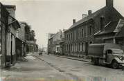 80 Somme / CPSM FRANCE 80 "Fressenneville, la rue Roger Salengro'