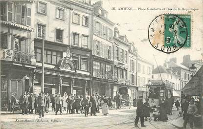 / CPA FRANCE 80 "Amiens, place Gambetta et rue de la République"