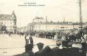 80 Somme / CPA FRANCE 80 "Amiens, la guerre, entrée des allemands"