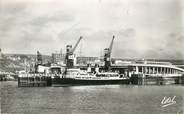 62 Pa De Calai / CPSM FRANCE 62 "Boulogne sur Mer, la gare Maritime et le ferry Car Anglais Dinard"