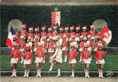 / CPM FRANCE 33 "Bordeaux" / MAJORETTES