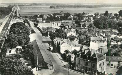 / CPSM FRANCE 77 "Pontault Combault, quartier de la gare"