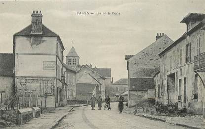 / CPA FRANCE 77 "Saints, rue de la poste"