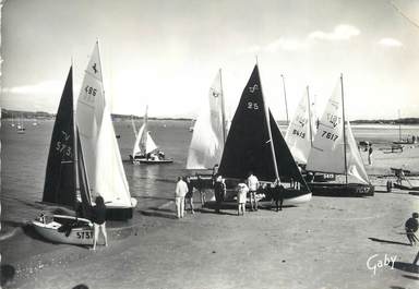 / CPSM FRANCE 62 "Le Touquet Paris Plage, la voiliers dans la baie de la Canche"