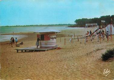 / CPSM FRANCE 17 "Ile d'Oleron, la plage de Gatseau"