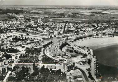 / CPSM FRANCE 17 "Royan, vue générale"