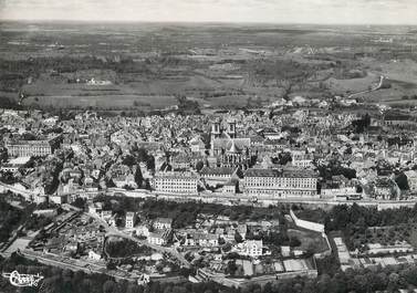 / CPSM FRANCE 52 "Langres, vue aérienne"