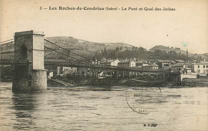 CPA FRANCE 38 "Les Roches de Condrieu, le pont et quai des Joutes"